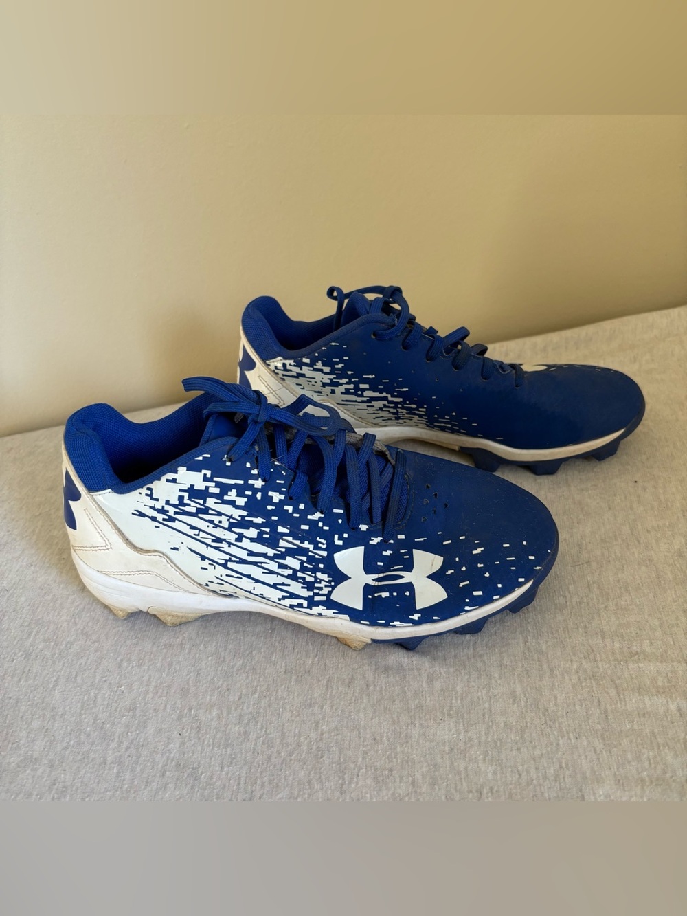 Under Armour Leadoff Low RM Blue White Baseball Cleats Youth Size 4.5Y